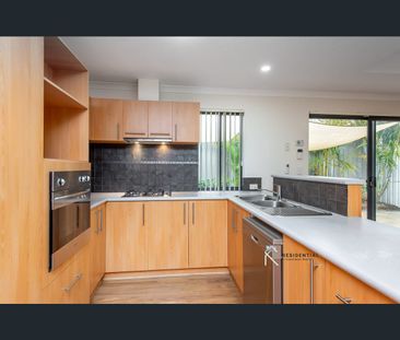 43b Parsons Way, Innaloo, WA 6018 - Photo 4