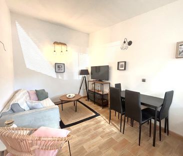 Location Appartement 1 pièce 28m² CASSIS 13260 - Photo 1