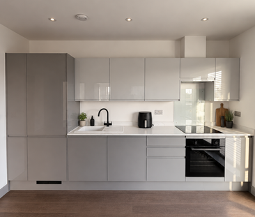 2 bedroom apartment to rent - Photo 3