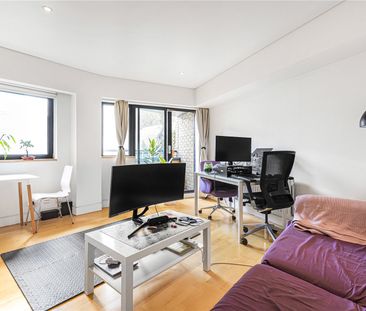 Britton Street, London, EC1M 5NW - Photo 3