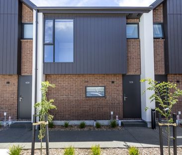 Brand new two bedroom townhouse! - Photo 1