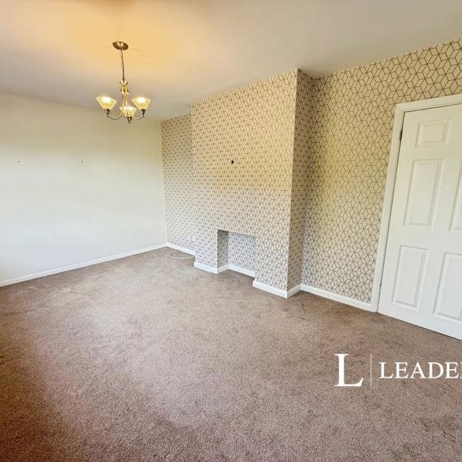 3 bedroom house to rent Cambridge Drive, Newcastle, Staffordshire, ST5 - Photo 1