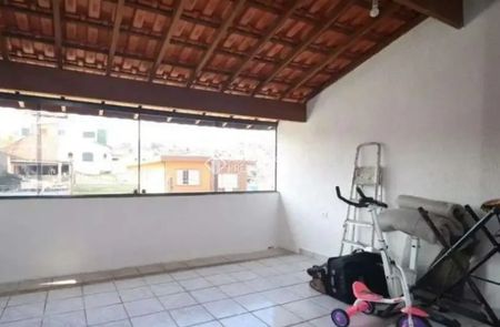 Casa com 4 quartos e 260m² para alugar em Jardim Santo André, Santo André. - Photo 5