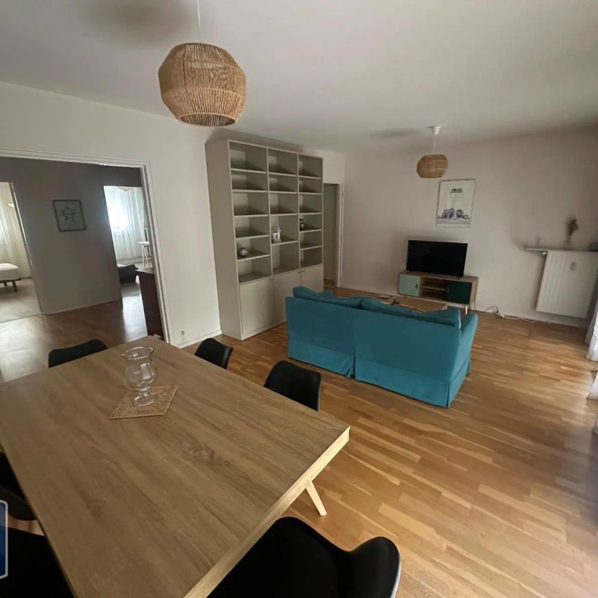 Appartement à louer 4 pièces 99.71m² - Photo 1