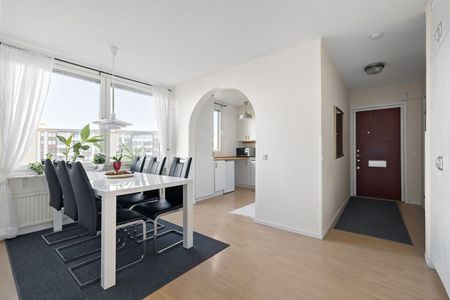 Aspnäsvägen, Järfälla - Photo 3