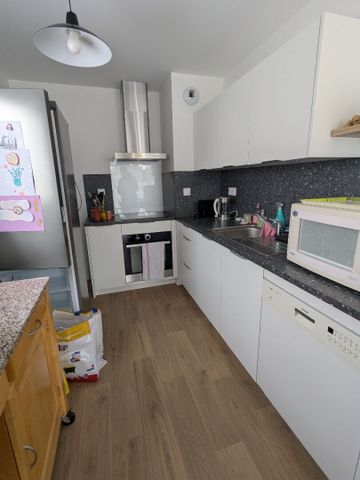 Location Appartement 2 pièces 47m² - Photo 5