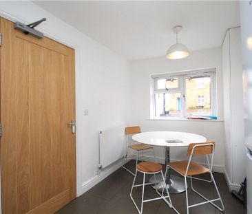 Portsmouth Road, Guildford, Surrey, GU2 4DU - Photo 1