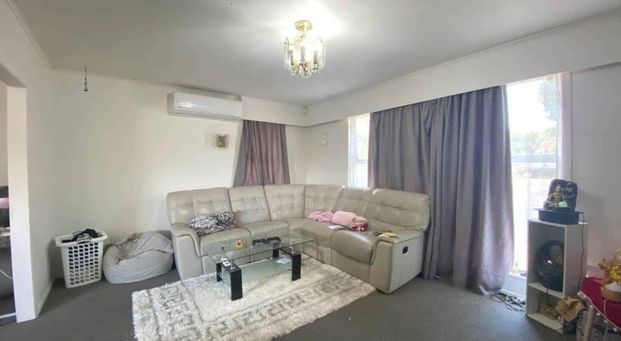 3 Bedroom in Mersey Place - Photo 1