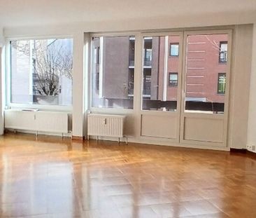 Appartement te huur in Mons voor € 890 met 2 slaapkamers - Foto 2