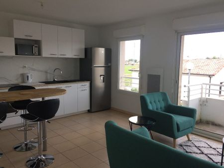 Location Appartement 3 pièces 53m² LIBOURNE 33500 - Photo 5