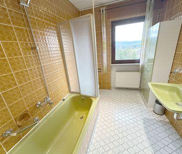 Helle Wohnung mit 2 Balkonen & Einbauküche – wahlweise möbliert! - Photo 6