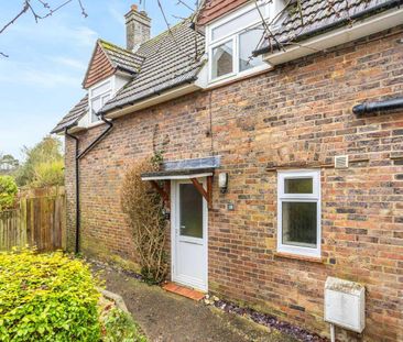 Halsford Croft, East Grinstead RH19, London - Photo 1