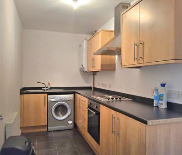 2 bedroom flat to rent - Photo 3