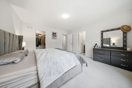 For Lease - 408 Blackburn Drive, Brantford, Ontario - Photo 3