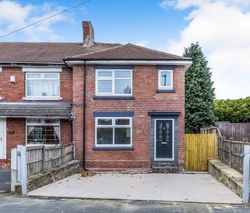 3 bedroom semi-detached house to rent - Photo 3