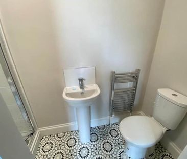 Cemetery Road (Room 2), Beeston, Leeds - Photo 5