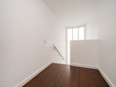 3 room luxury Flat for rent in Matosinhos, Distrito do Porto - Photo 3