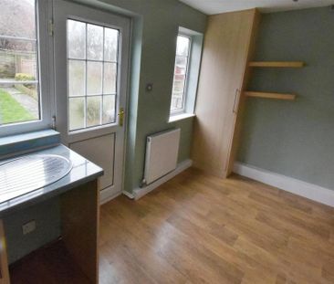 2 bedroom townhouse to rent - Photo 6