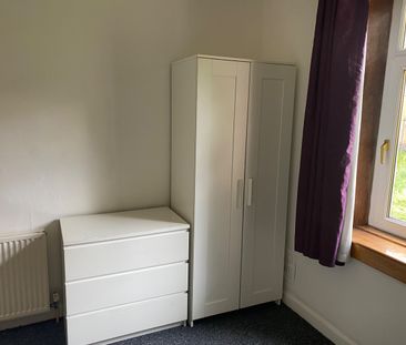 2 Bed Flat, Stenhouse Avenue West, EH11 - Photo 4