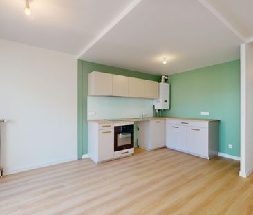 Location Appartement 3 pièces 68m² LONGVIC 21600 - Photo 5