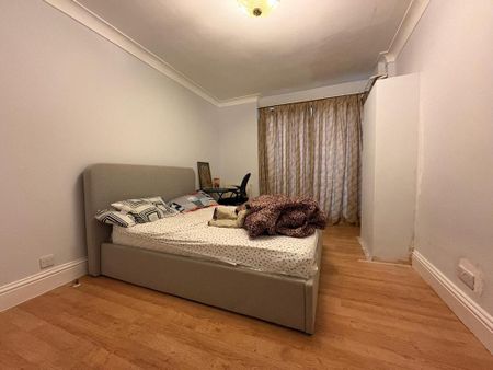 3 bedroom semi-detached house to rent - Photo 4