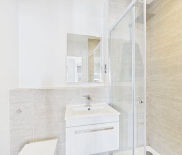 2 bedroom in High Street, Maidenhead - Photo 4