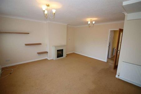 Rashleigh Avenue, Saltash, PL12 - Photo 3