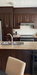 4.5 A LAVAL TRÈS LUXUEUX ET TRANQUILLE!! - Photo 3