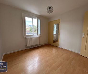 Location Appartement 3 pièces 57m² ST MARTIN D HERES 38400 - Photo 3