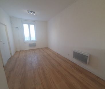 Location Appartement 85m² DOUAI 59500 - Photo 4