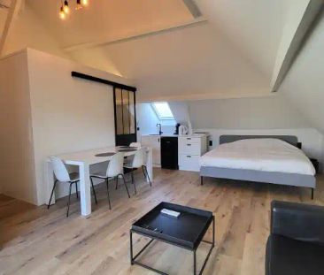 Gemeubelde studio te huur in het centrum van Brugge - Photo 6