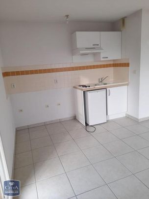 Location Appartement 1 pièce 31m² ANGOULEME 16000 - Photo 1