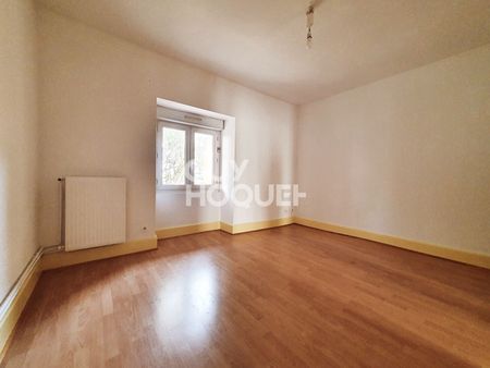 T2 (45 m²) à VALENCE AVEC JARDIN DISPO DE SUITE OU EN DECEMBRE - Photo 3