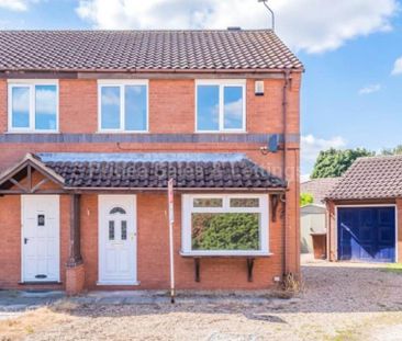 3 bedroom semi-detached house to rent - Photo 1