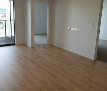 Unfurnished 2 bedroom Apartment Albany with one carpark - Photo 1