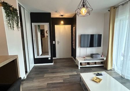 Appartement Cenon 2 pièce(s) 50.44 m2 - Photo 3