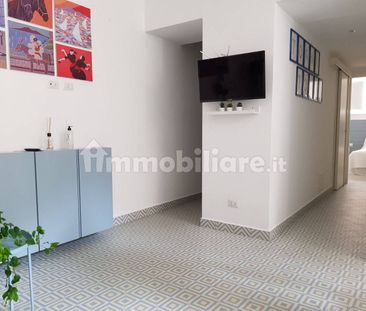 Trilocale via Camillo Benso di Cavour 17, Centro, Castellammare di ... - Photo 2