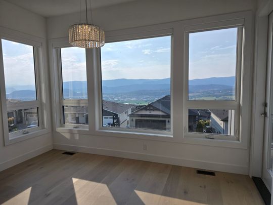 Executive 6 Bed Home in Tower Ranch - Photo 1