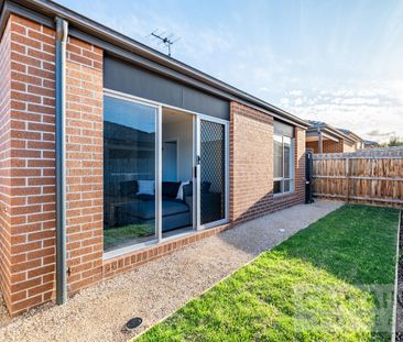 31 Hamish Road, Darley, Vic 3340 - Photo 4