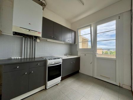 Location Appartement 3 pièces 51m² CAEN 14000 - Photo 4