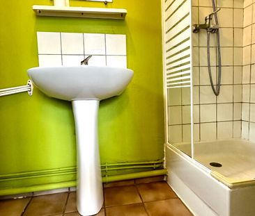 Appartement T2 vide - 28m2 - 1min à pied de l'UBS - Photo 5