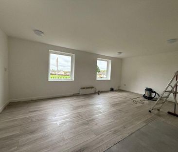 2 bedroom maisonette to rent - Photo 4