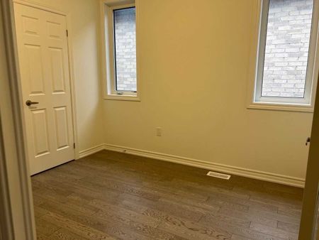 For Lease - 40 Spinland Street, Caledon, Ontario - Photo 5