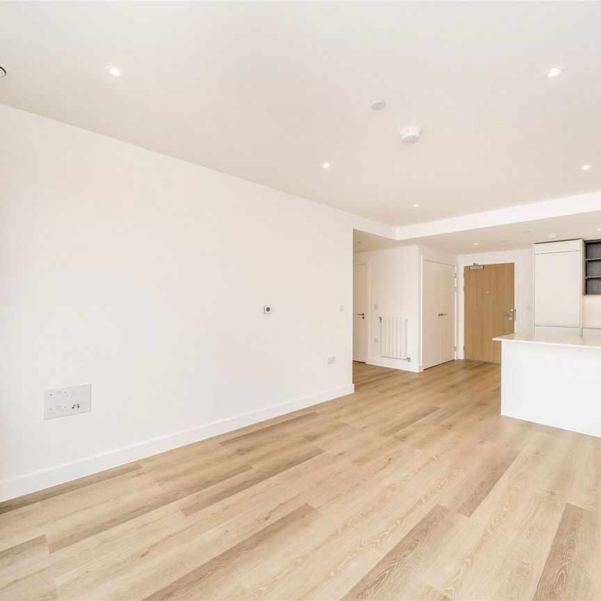Banks Road, Kidbrooke, London, SE3 9JD - Photo 1