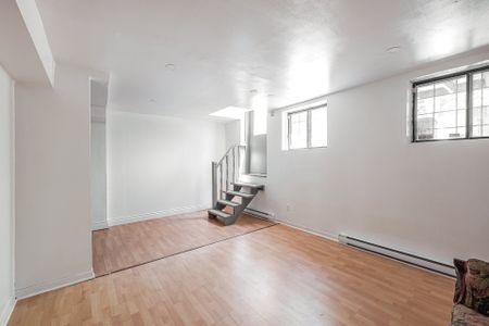 7068 Av. Marie-G.-Lajoie - Photo 3