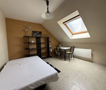 Studio meublé - Boulevard Maignan Larivière - Photo 2