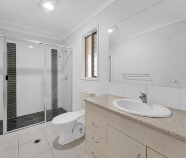 8 Filey Court, Berrinba QLD 4117 - House For Rent - $695 | Domain - Photo 6
