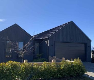 Stylish Sunny Northlake Rental Home - Photo 2