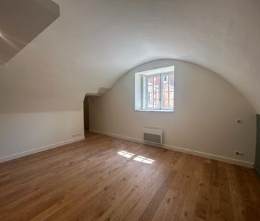 Location Appartement 1 pièce 31m² - Photo 5