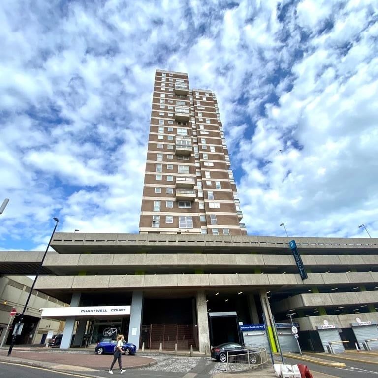 Chartwell Court, Russell Square, Brighton - Photo 1